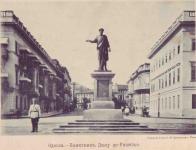 Одесса,  памятник герцогу  Дюку де Ришелье